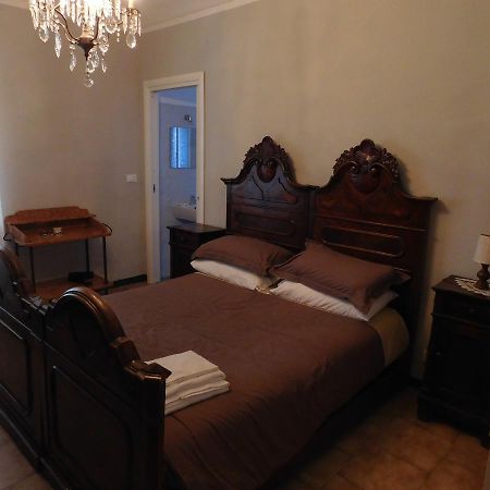 Il Duca Bianco Hotel Calosso Esterno foto