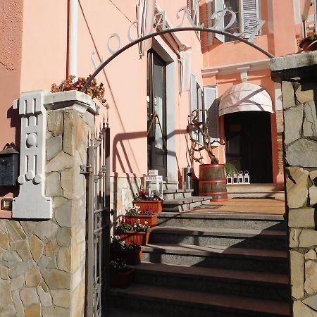 Il Duca Bianco Hotel Calosso Esterno foto