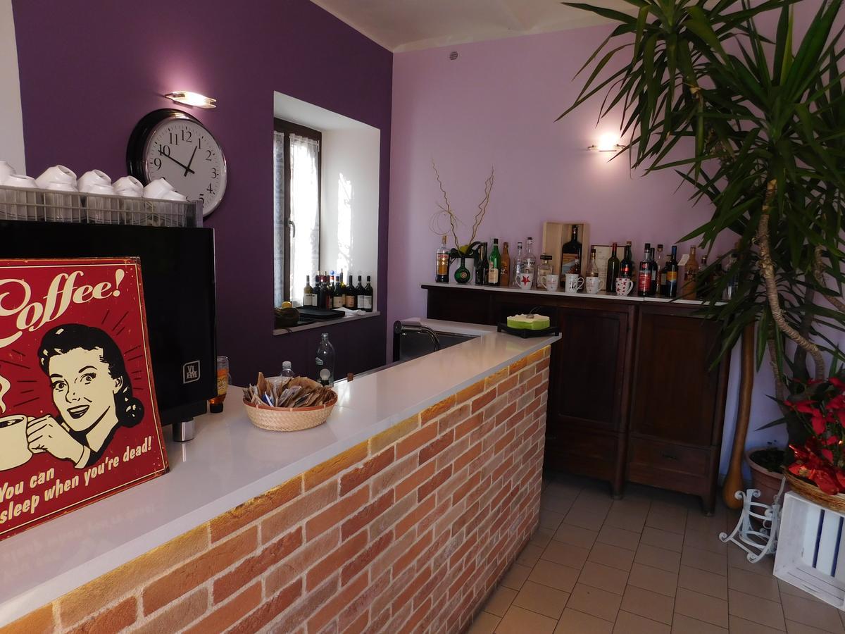 Il Duca Bianco Hotel Calosso Esterno foto